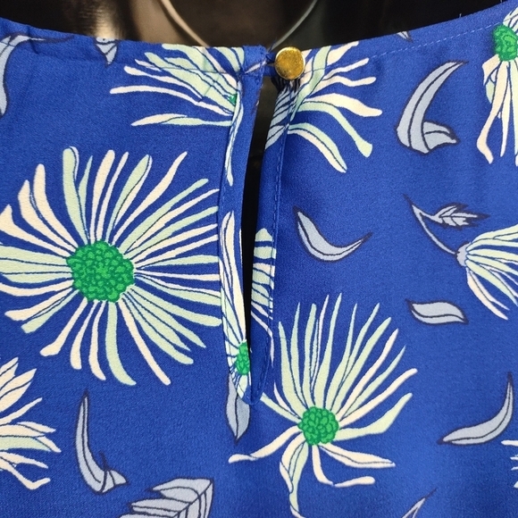 Liz Claiborne Top Blouse Women's Blue White Floral Print Flare Sleeve Sz Large - Picture 5 of 6